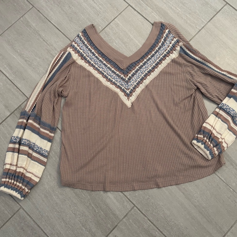 Free People Copenhagen size large. Beige/blue
